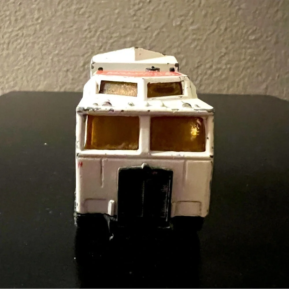 Matchbox Vintage 1983 Kenworth Cabover Racing Transporter